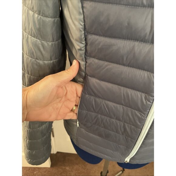 Quechua DECATHLON Women’s Blue DOWN Puffer Jacket Coat Sz S Zip Thin But Warm‎ - Picture 4 of 16